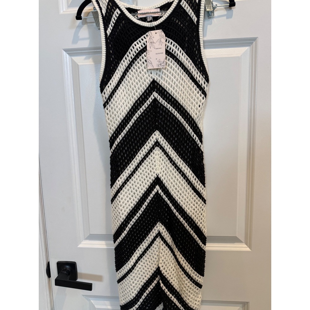Aqua Black & White Chevron Midi Dress